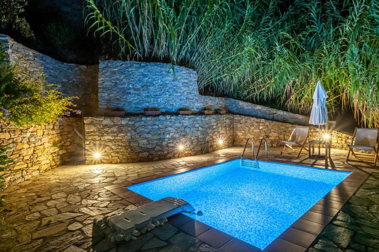Olea Skopelos Villas With Swimming Pools & Sea View Panormos  외부 사진