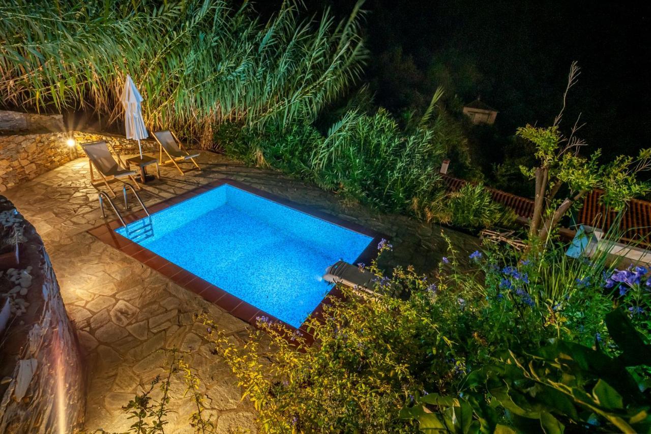 Olea Skopelos Villas With Swimming Pools & Sea View Panormos  외부 사진